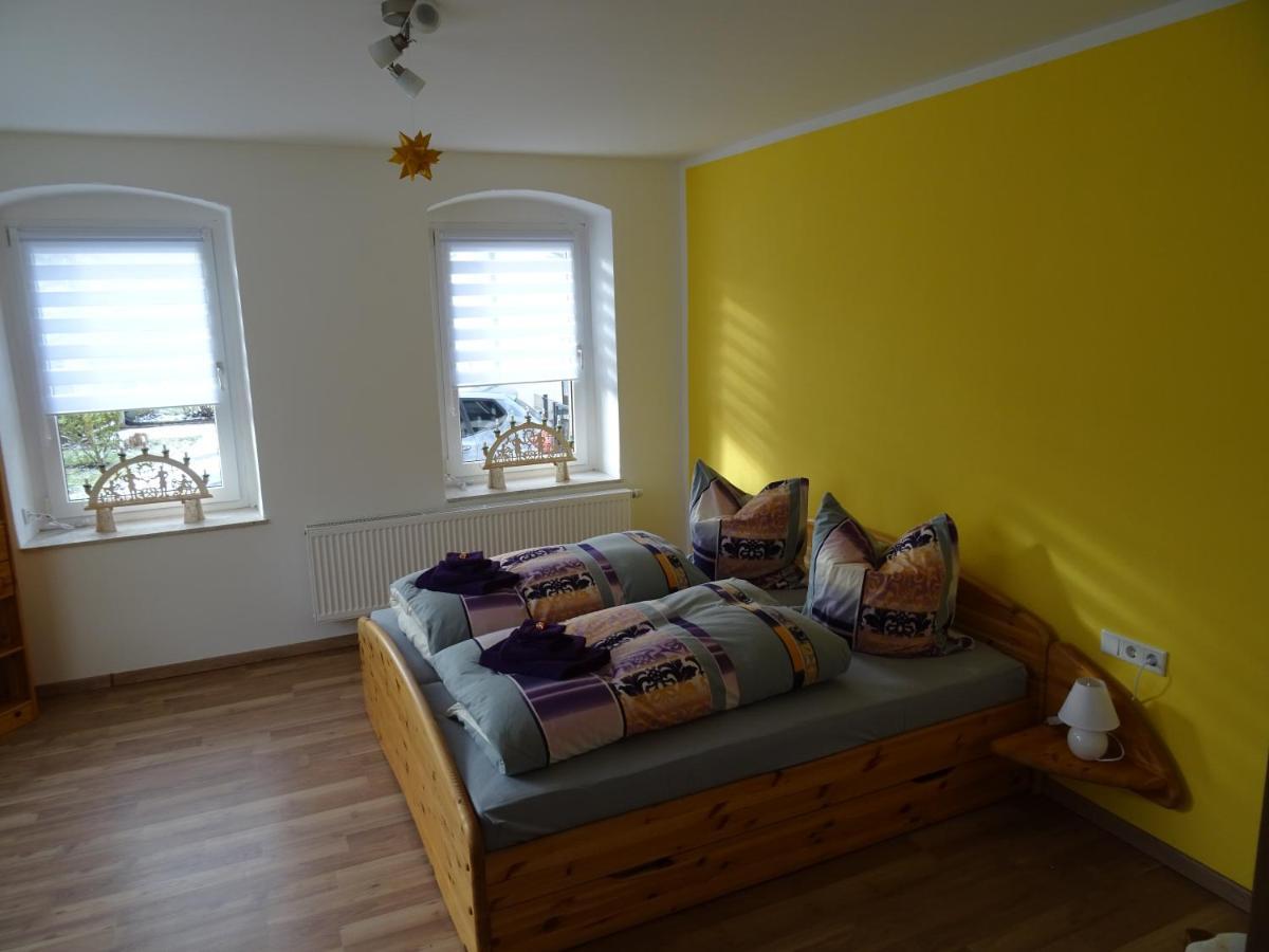 Ferienwohnung Fam. Schwind Rottendorf Εξωτερικό φωτογραφία